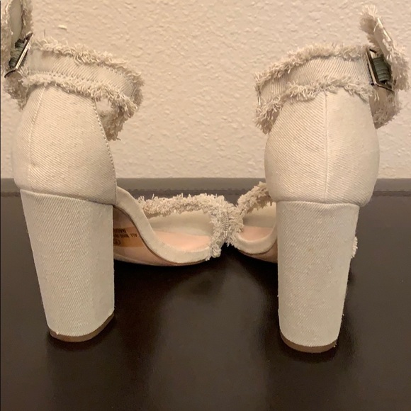 Shoes - Picture 4 of 4